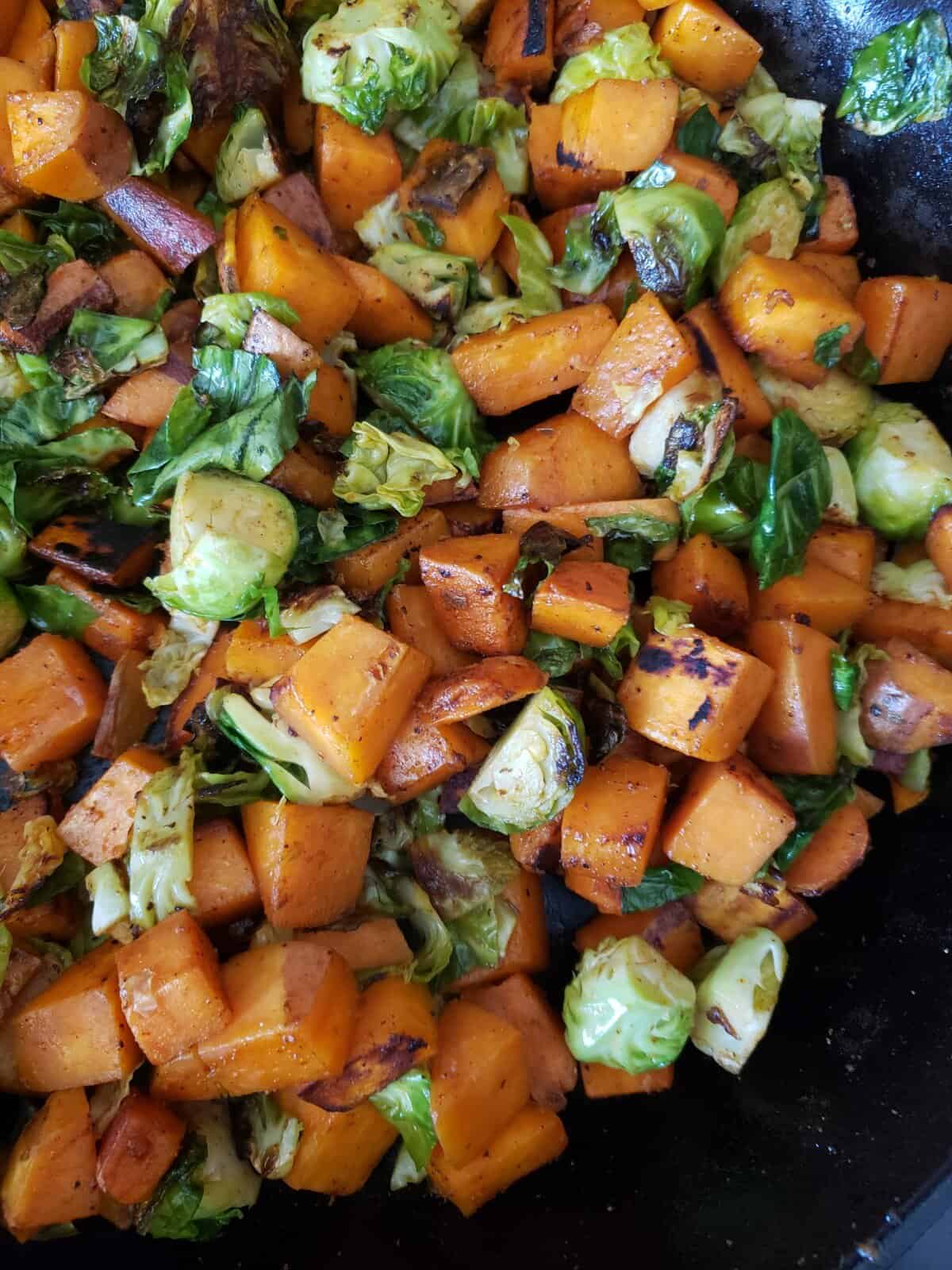 Sweet potatoes and brussel sprouts are the power couple this time of year. When you add that smokey component to them it creates a burst of savory goodness. Your meat eaters won’t be missing anything with this hash!
