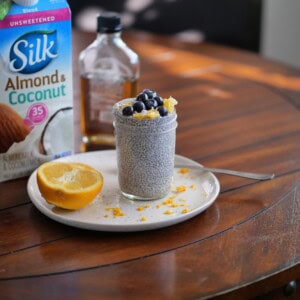 orange creamsicle chia pudding