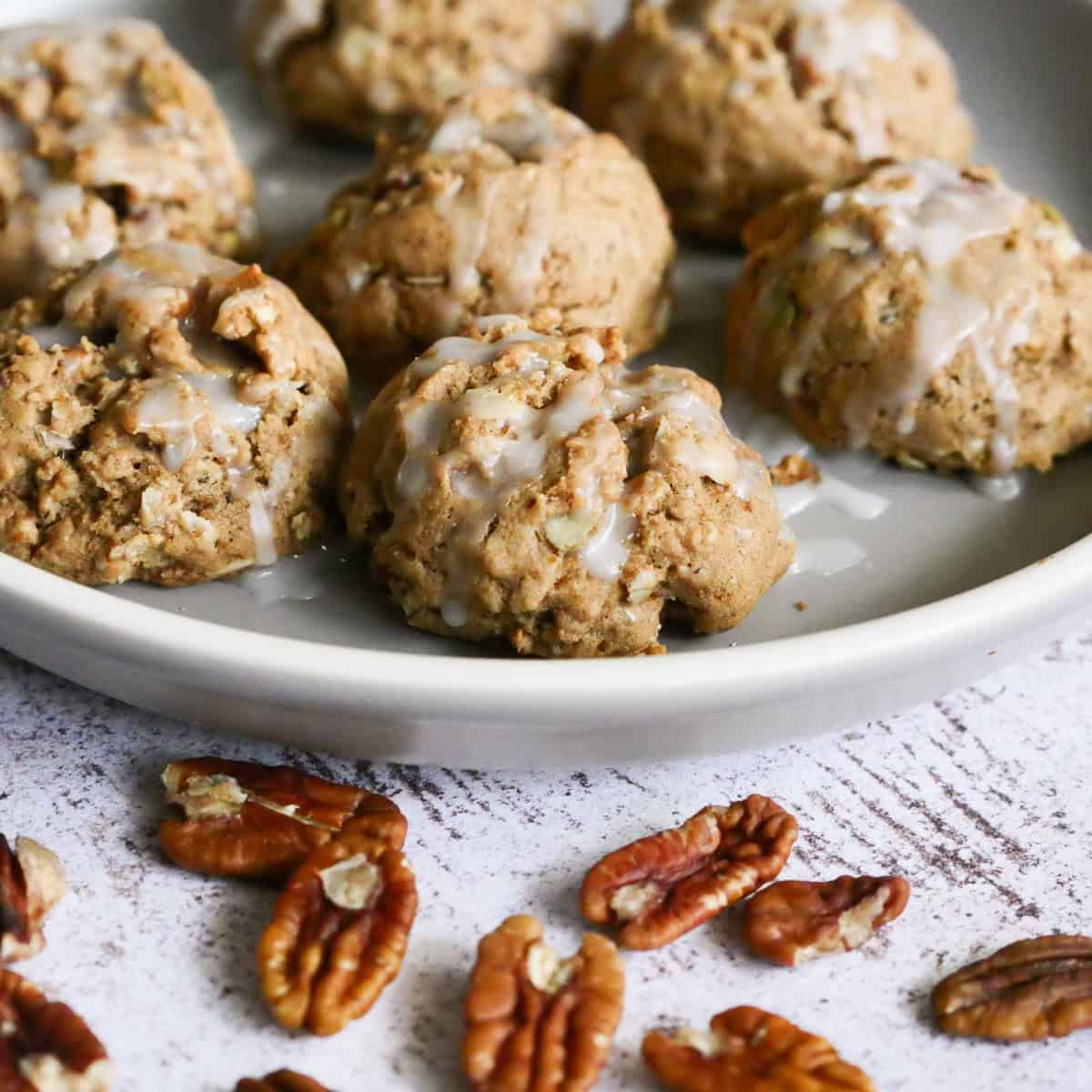 Easy Pecan Oatmeal Cookies