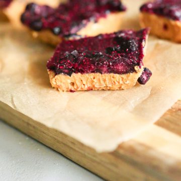Easy Peanut Butter Jelly Freezer Bars