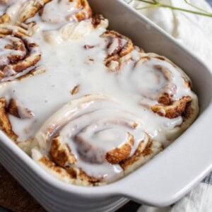 Vegan Cinnamon Rolls
