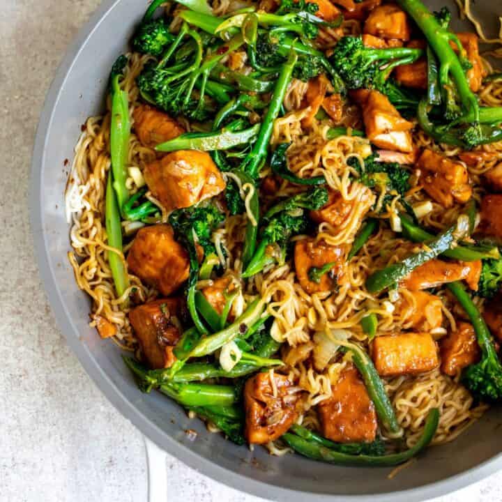 Teriyaki Salmon Noodles