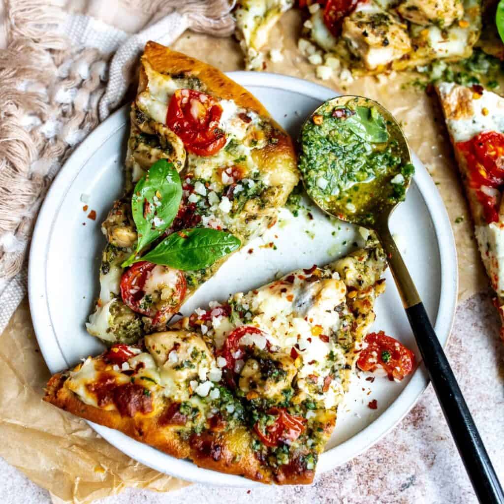 Chicken Pesto Flatbread - Sailor Bailey