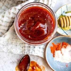 An image of honey bbq sauce in a small bowl.